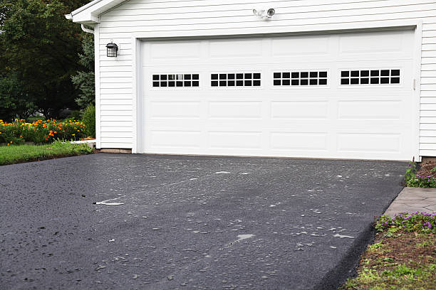 Storm Damage Siding Repair in Miller, SD